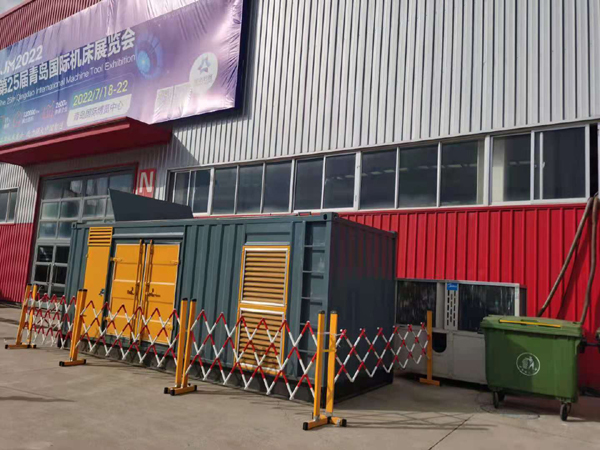 黑河一起发电机滑环环火停机事件分析报告