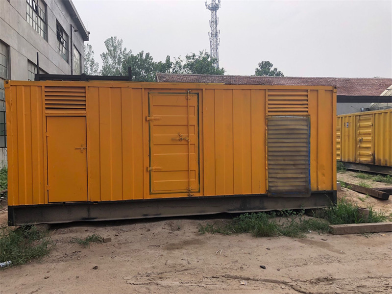 黑河柴油发电机如何判断新机油是否已经完全充满机油滤清器？