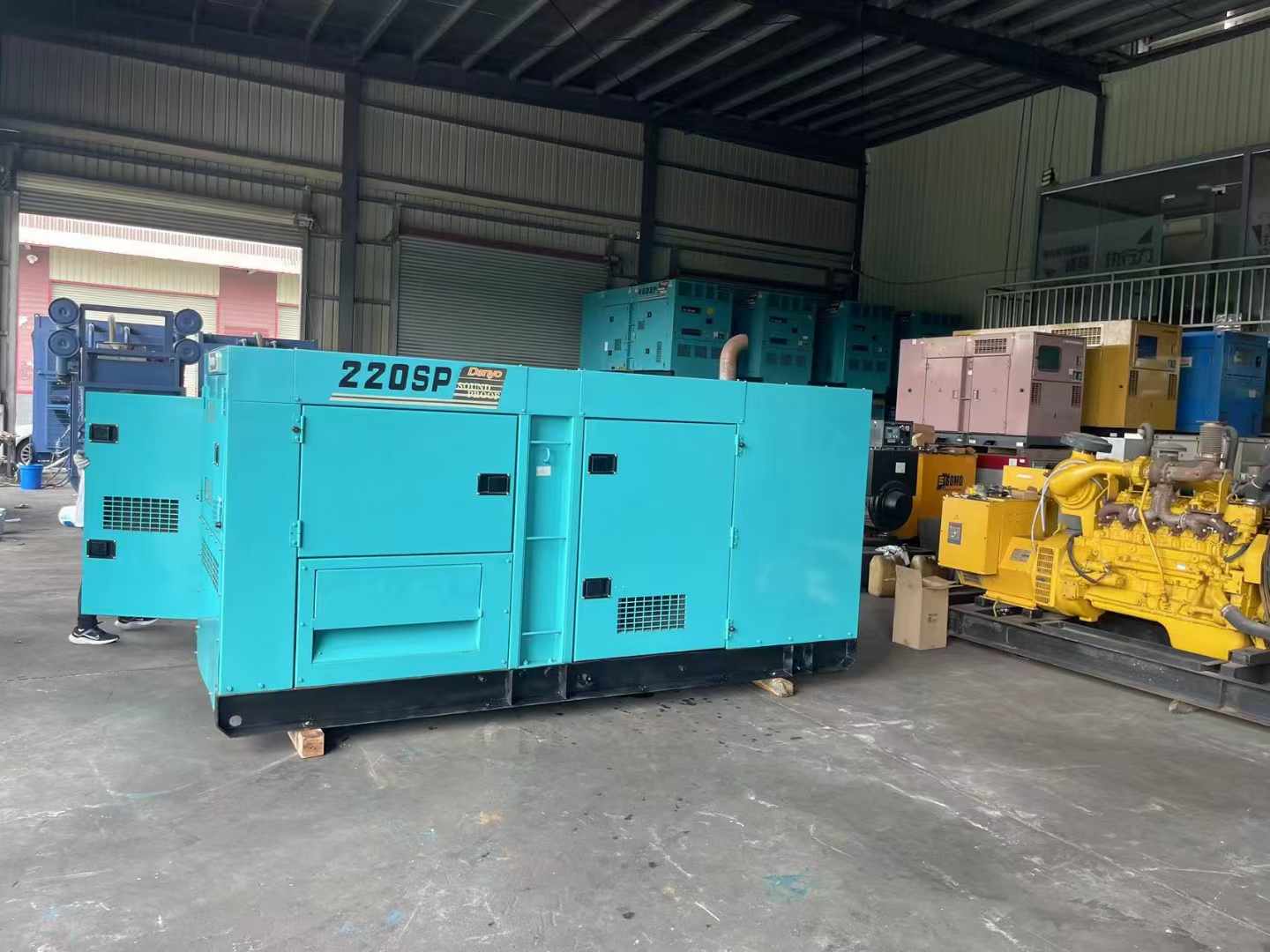 黑河800kW 柴油发电机的输出电流波动范围是多少？