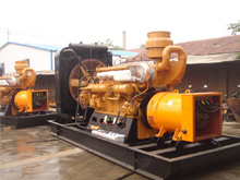 黑河发电机组的频率规格是如何确定的？