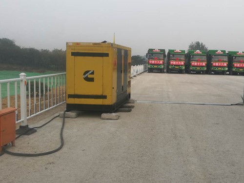 黑河电力系统的稳定性和设备兼容性如何影响发电机组的频率规格？