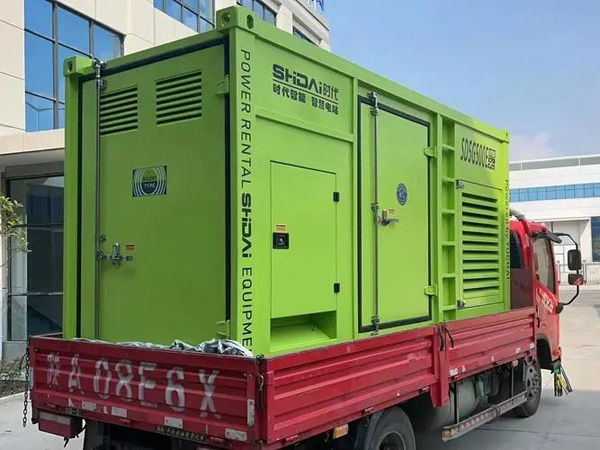 黑河更换水冷式机油散热器的密封件时，如何选择合适的密封胶？